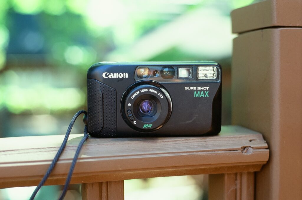 Canon Sure Shot Max front view