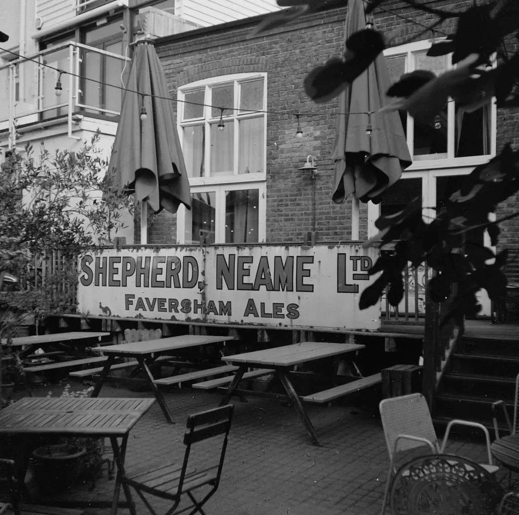 Shepherd Neame Sign