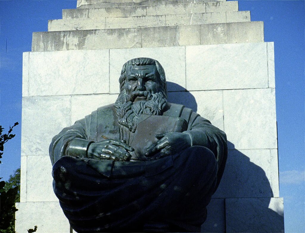 Minolta Autopak 460 Tx images of bronze at Dunedin's Lookout Point taken with telephoto lens.