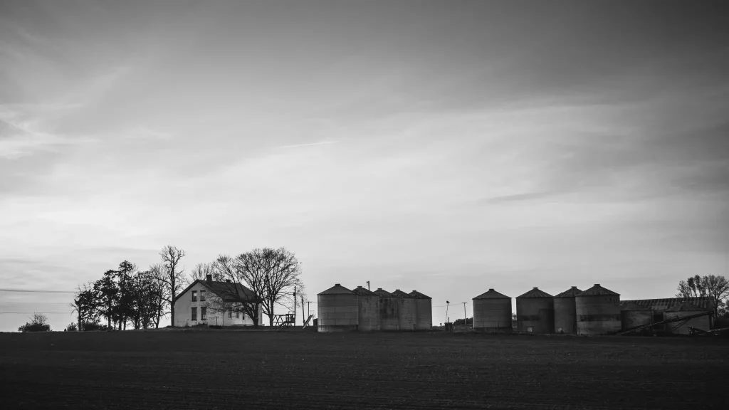 Farm house (f/8)