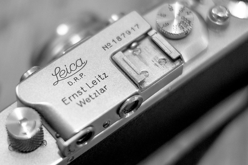 Leica iiia & summar