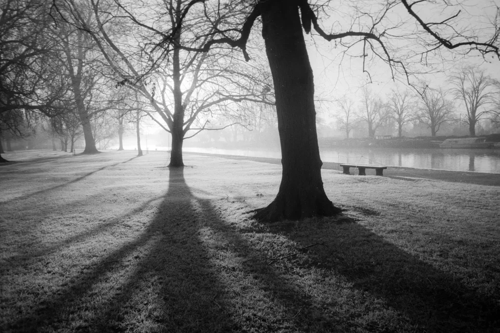 Beside the River Thames - HP5 film