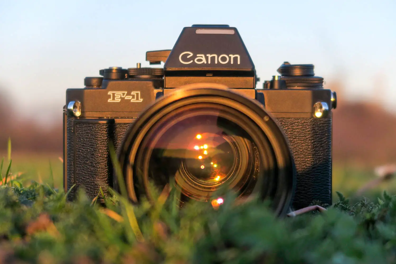 5 Frames with Canon F-1 - By Ben Kepka - 35mmc