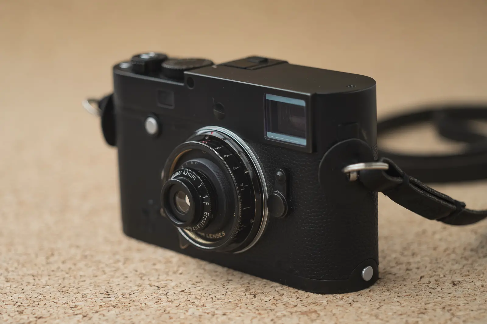 Summar 42mm f/4.5 mounted on a Leica M Monochrom typ 246
