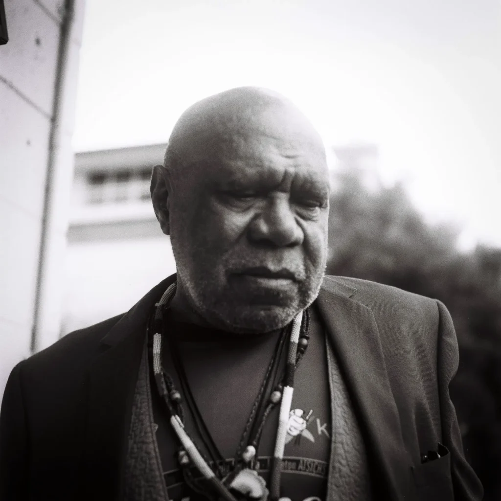 Archie Roach warm up photo 3