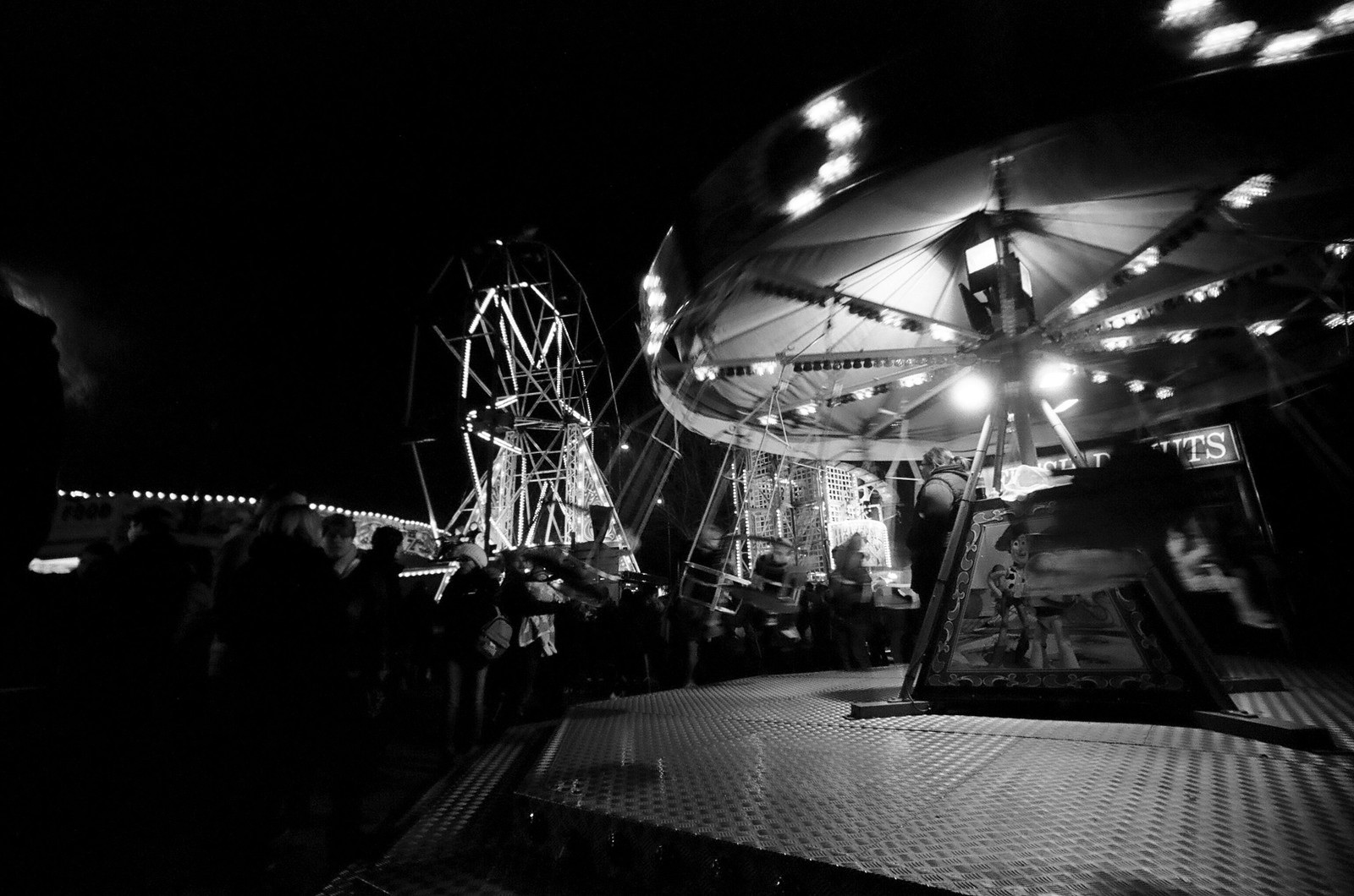 Xmas Fayre with a Lomo LC-Wide
