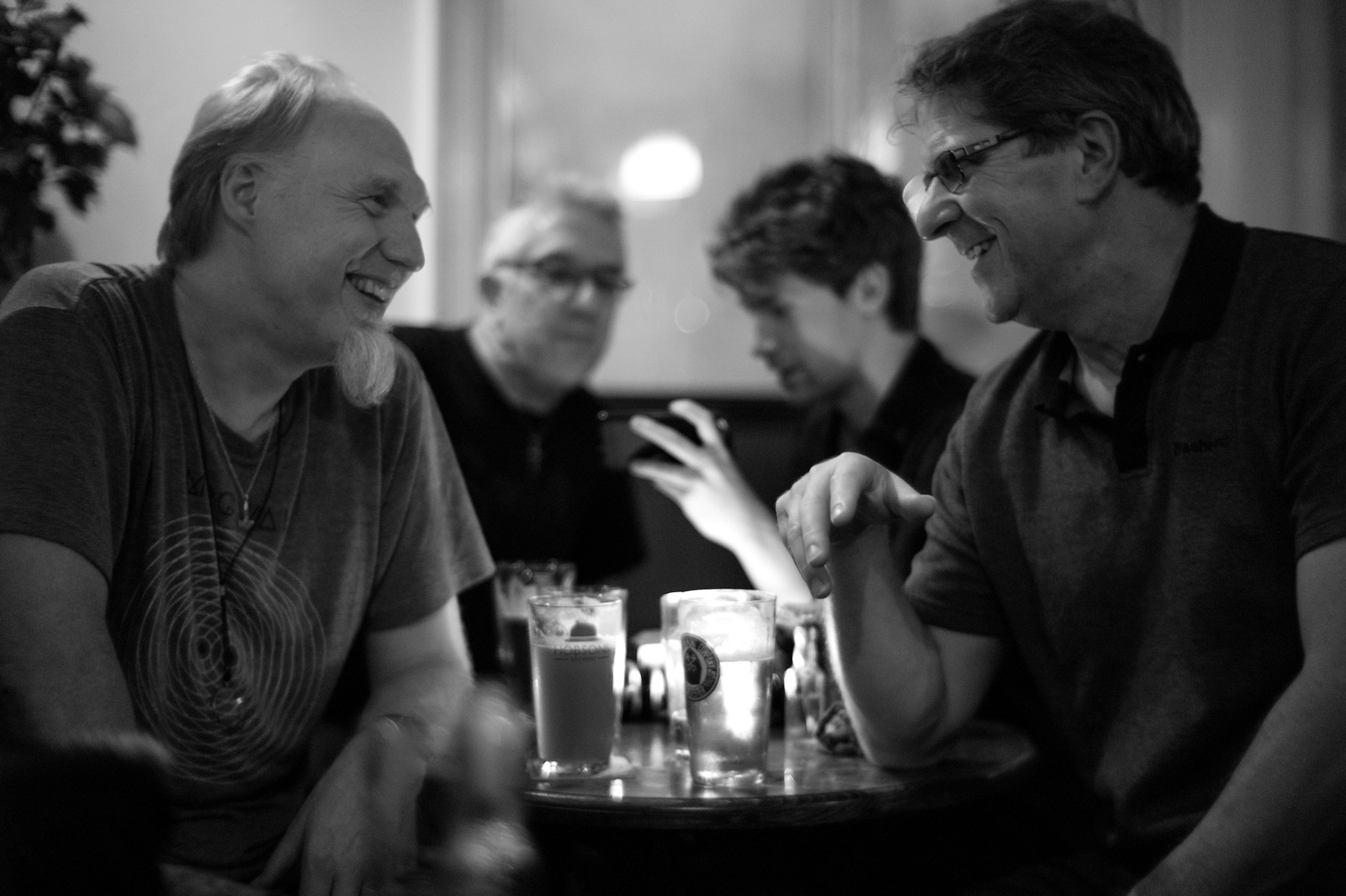 Beers & Cameras in the Paul Pry
