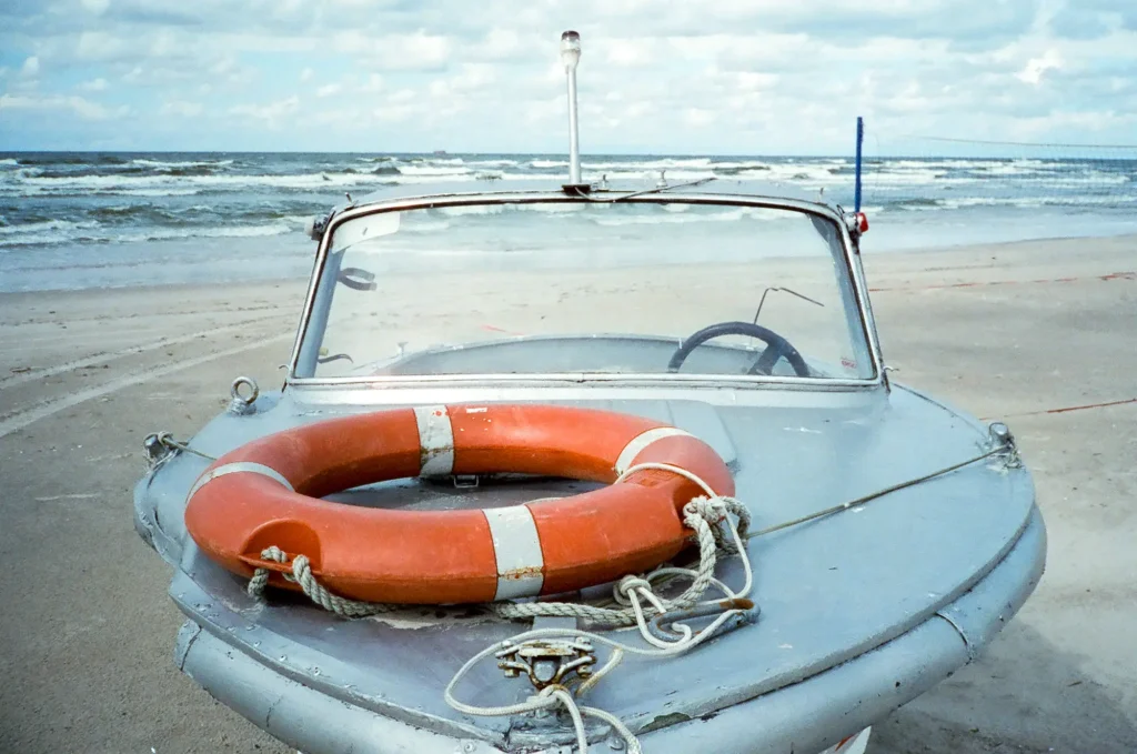 boat on beach Contax T2 CineStill 800XproTungsten