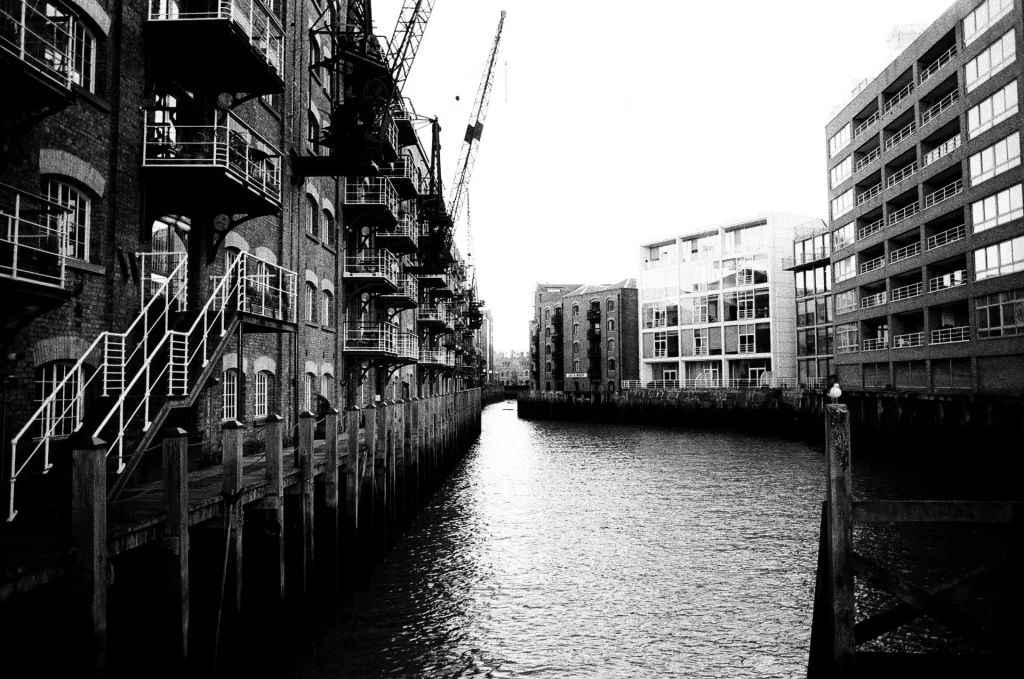 Thames flats