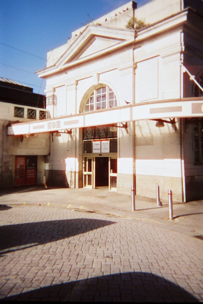 cardiff train station