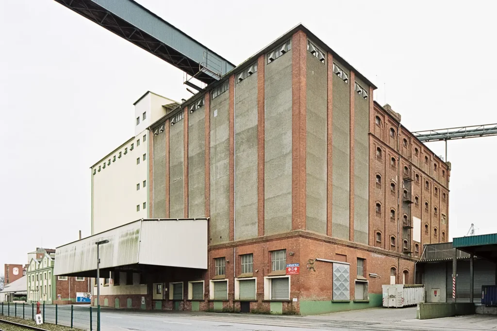 industrial architecture shot at Bremen port with a shift lens