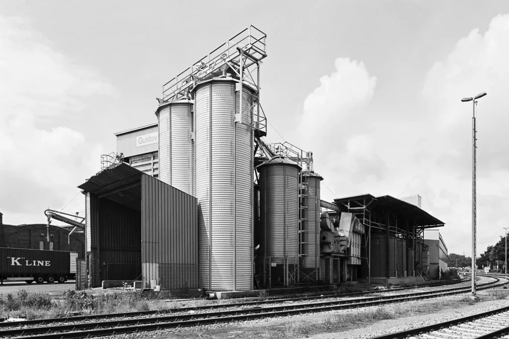 Facility of an impoter/exporter at Bremen ports shot on Fuji Acros black-and-white film.