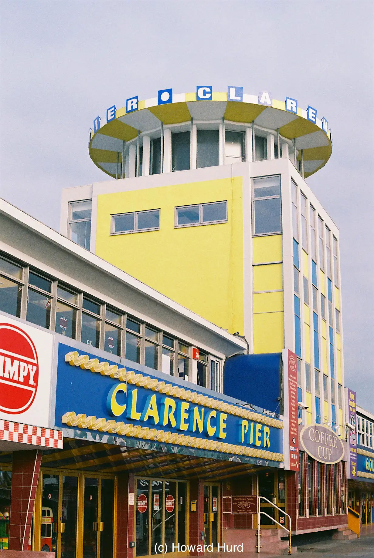 Clarence Pier in Southsea, UK - taken with Fed4 and Agfa VistaPlus at ISO200