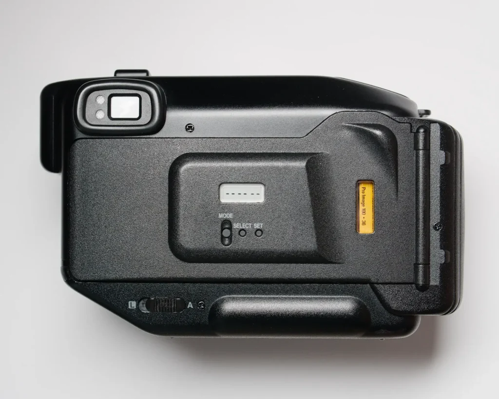 Canon Sureshot Zoom XL back view