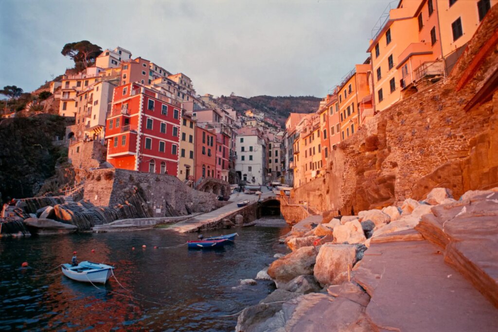 Riomaggiore with 20mm lens