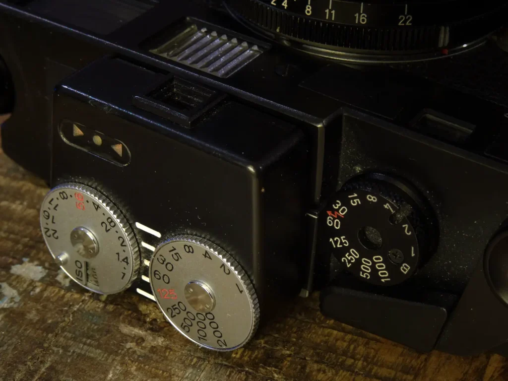 Voigtlander VCii Light Meter on the Leica M4-P