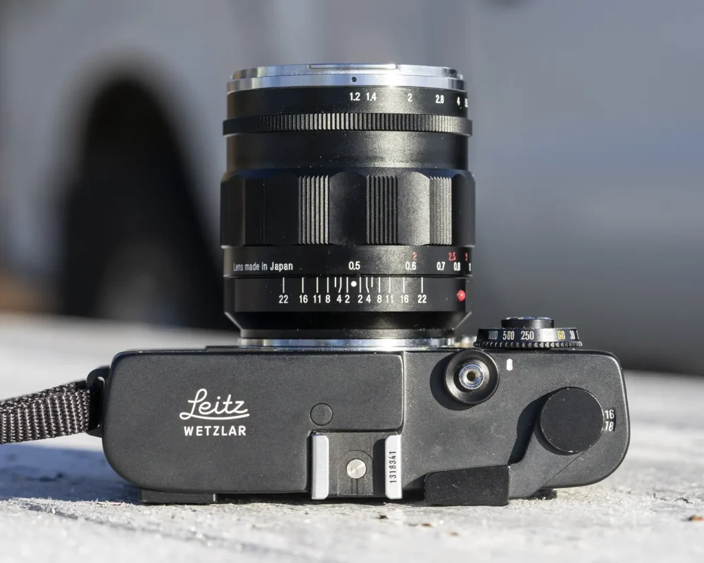 Voigtlander 35mm Nokton f/1.2 Leica CL