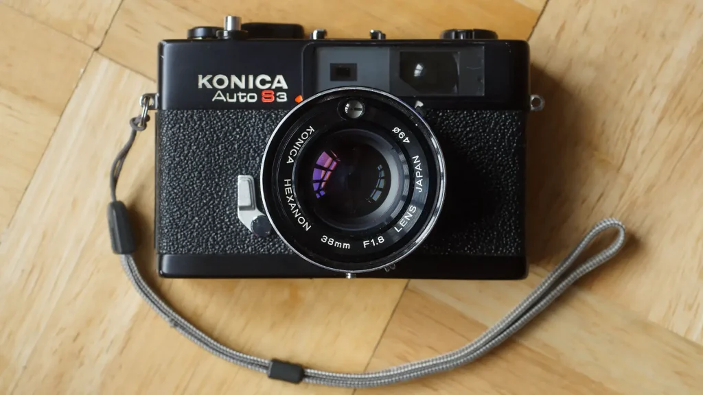 Konica Auto S3 front