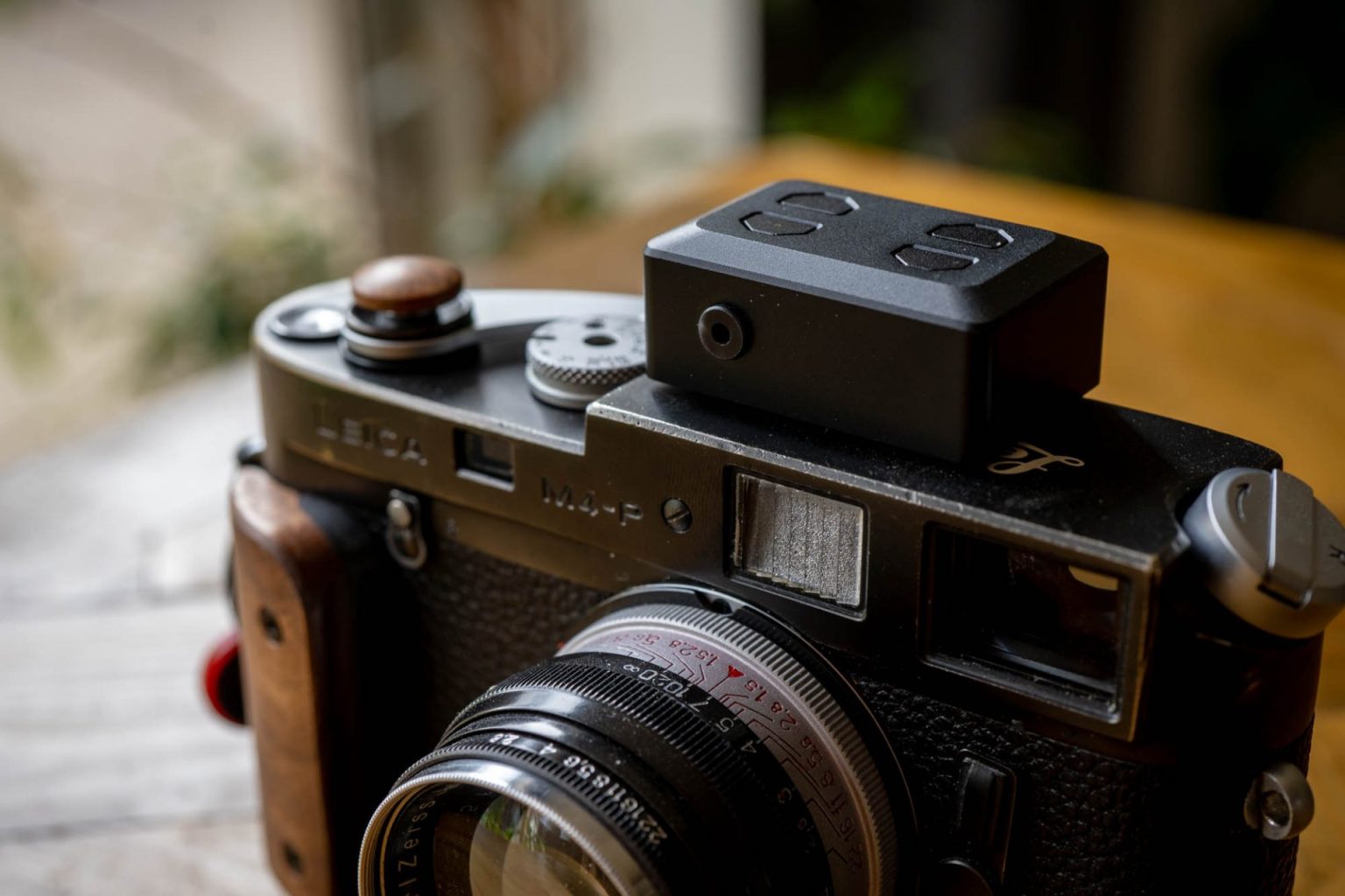 Keks EM01 Shoe Mount Light Meter Review 35mmc