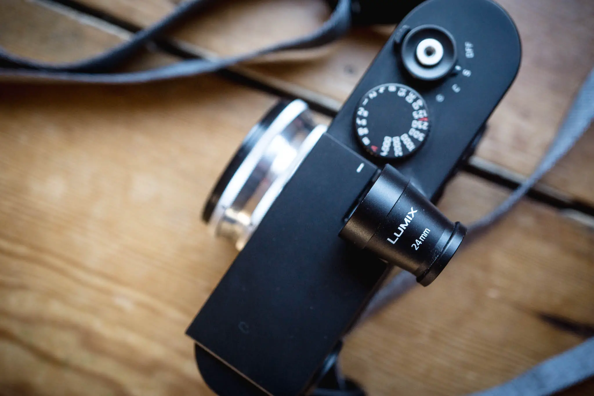 20mm Russar+ with Viewfinder
