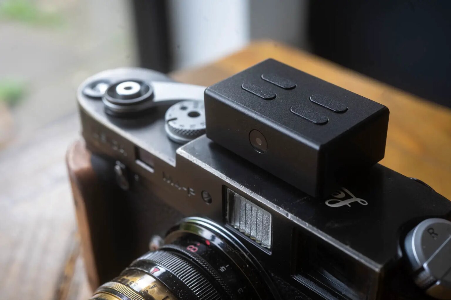 Keks KM02 Shoe Mount Light Meter Review 35mmc