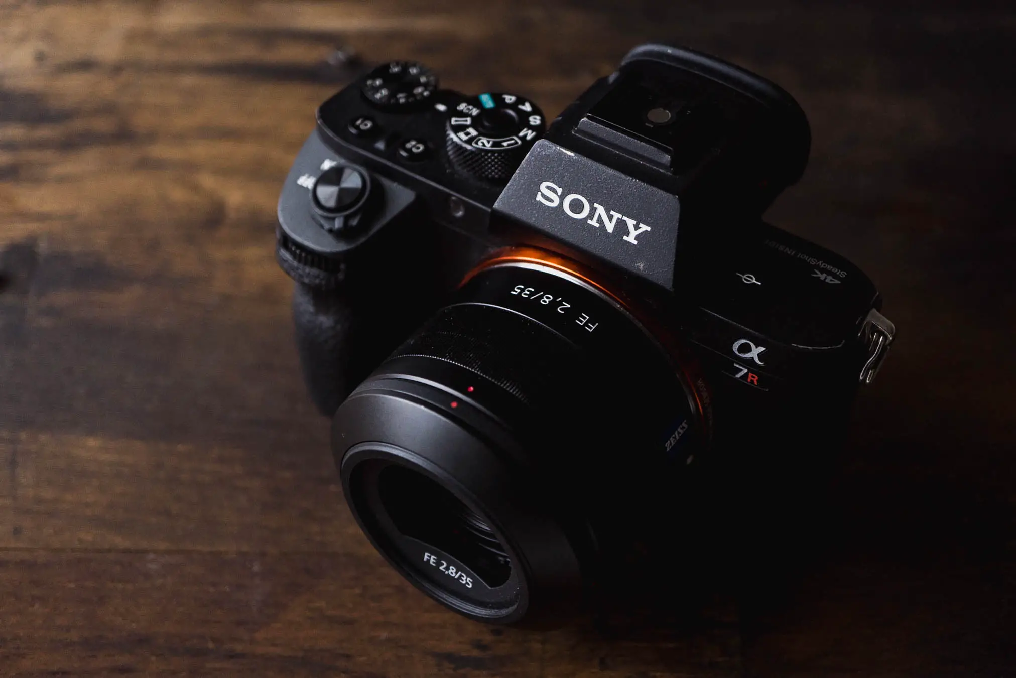 Sony Alpha a7ii vs a7rii