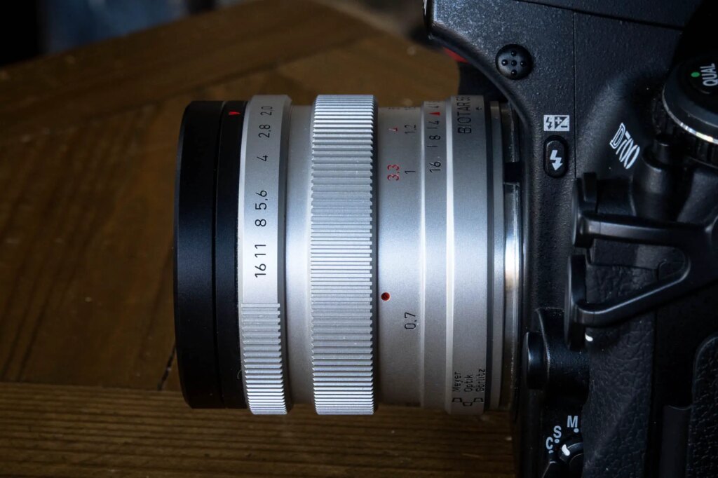 58mm 1.5 Biotar focus and aperture controls 