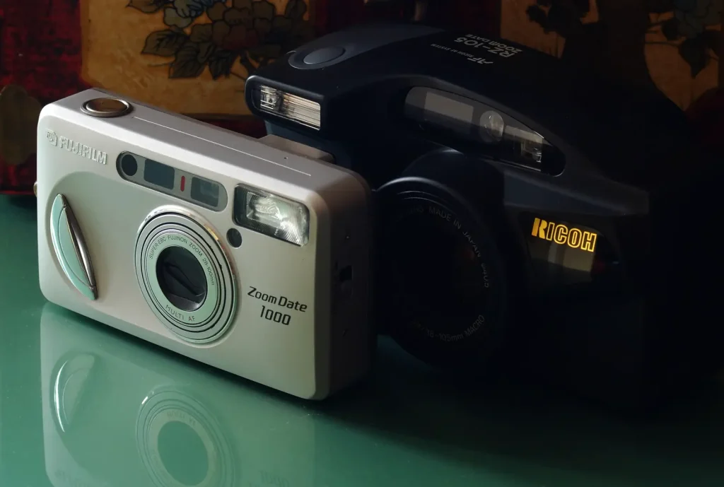 Ricoh RZ-105 Zoom Date with Fujifilm zoomdate 1000