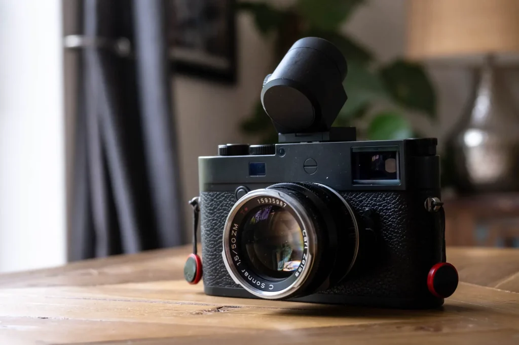 Leica M10-P with Visoflex