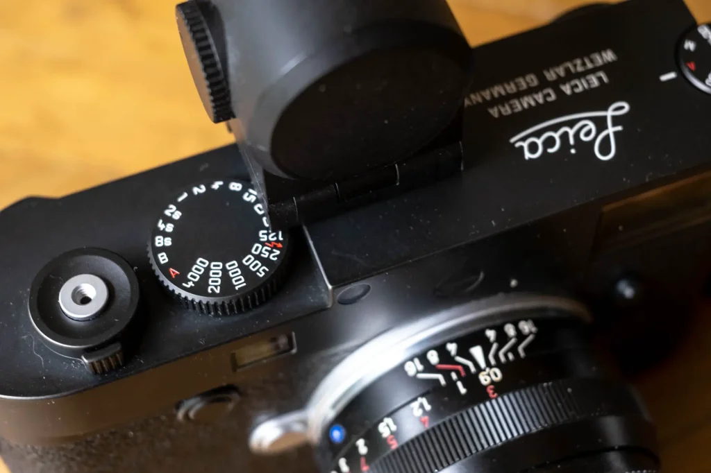 Leica M10-P with Visoflex blocking shutter dial