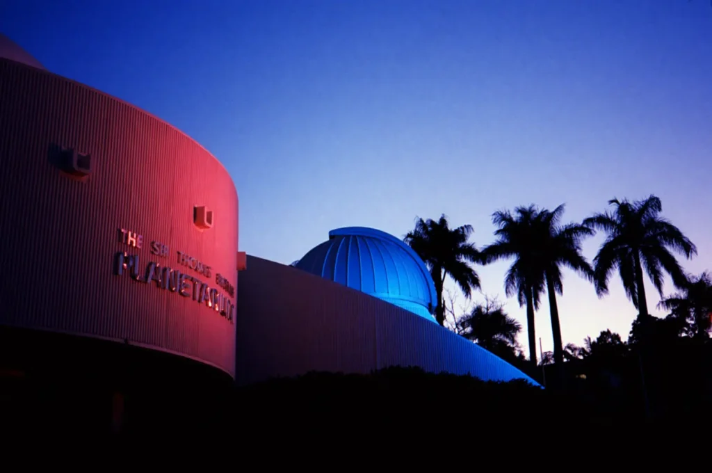 Dusk planetarium 1500px