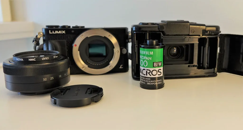 Panasonic GM1 and Olympus XA2 comparison 