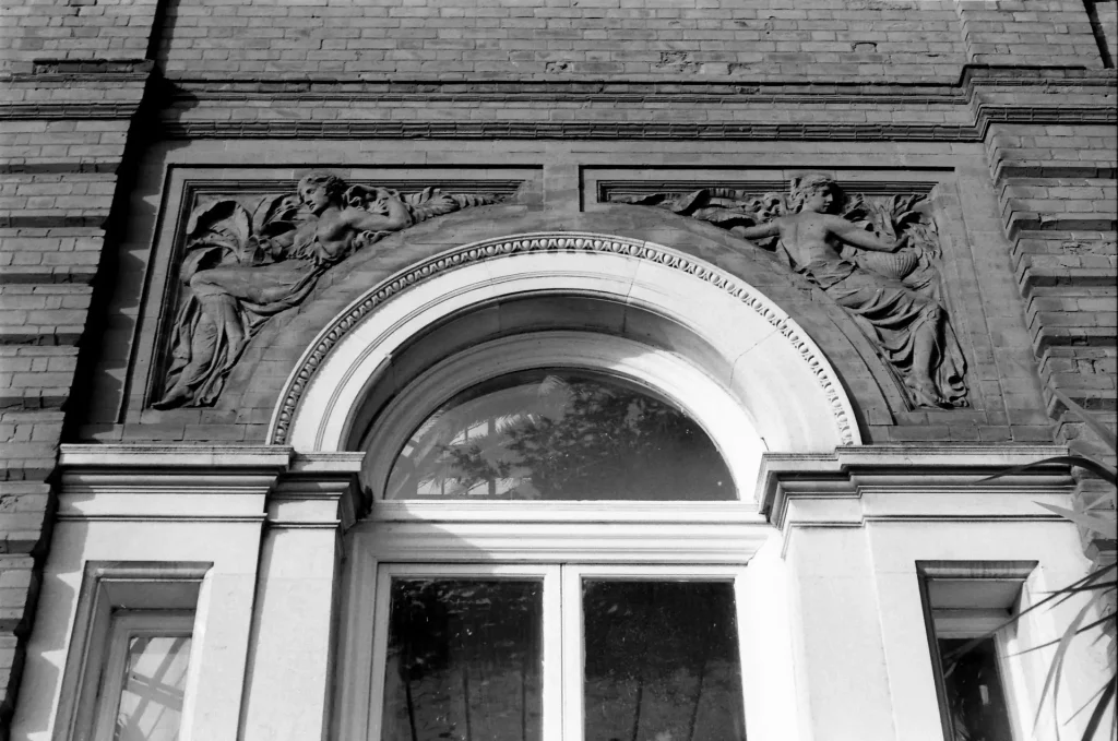 Winter Garden Lintel