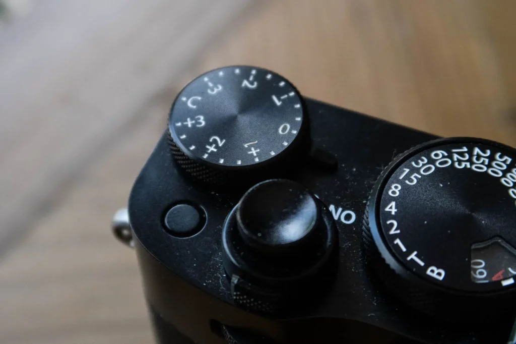 Fuji X100v unlabled Fn button