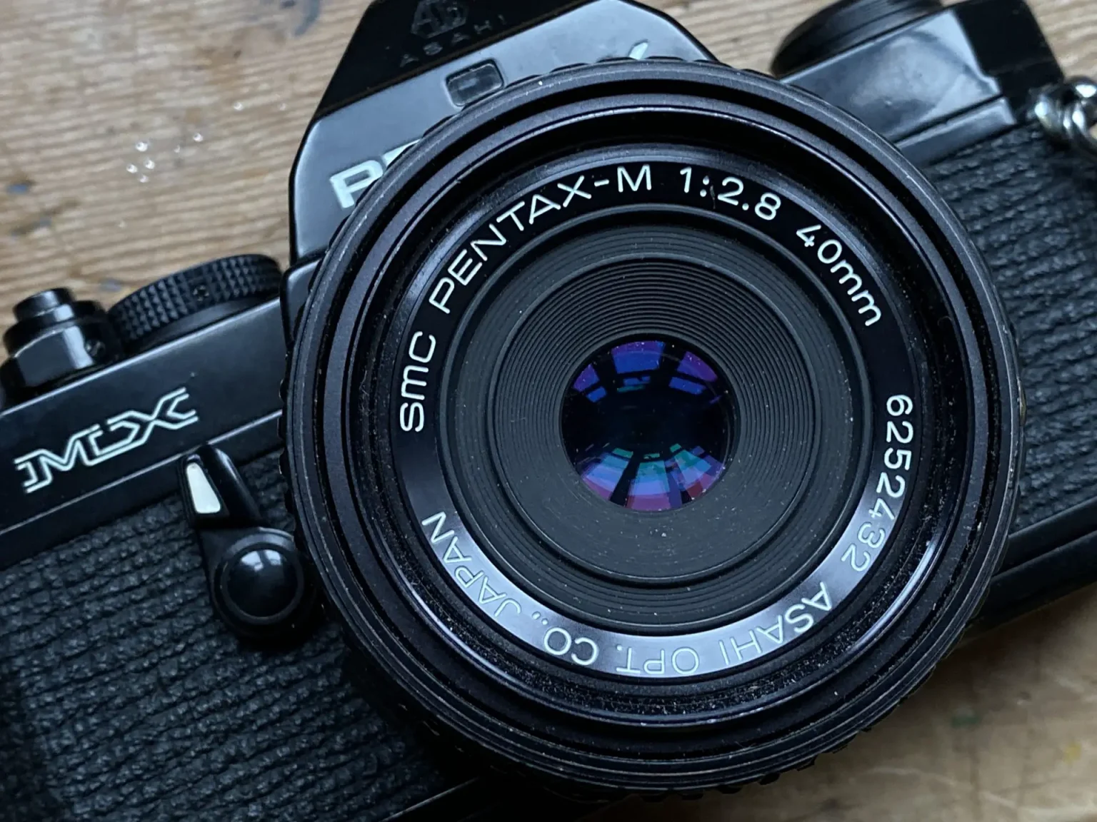 PentaxM 40mm f/2.8 and Pentax MX imperfect, but pocketable! 35mmc