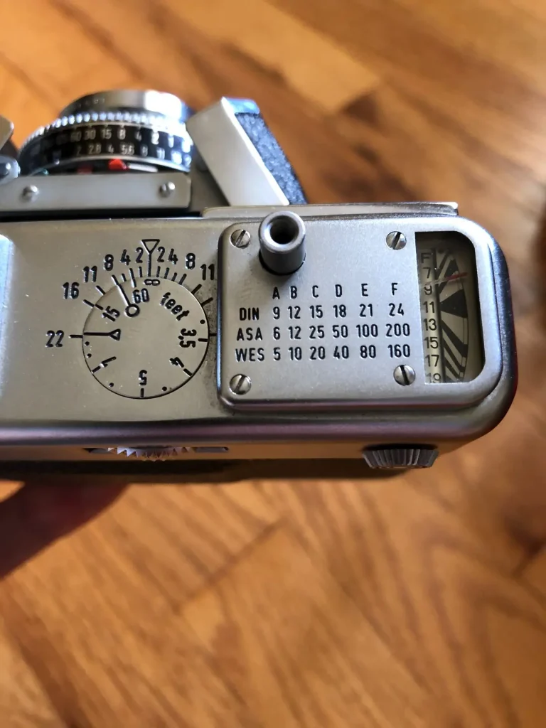 Voigtlander Vitessa top