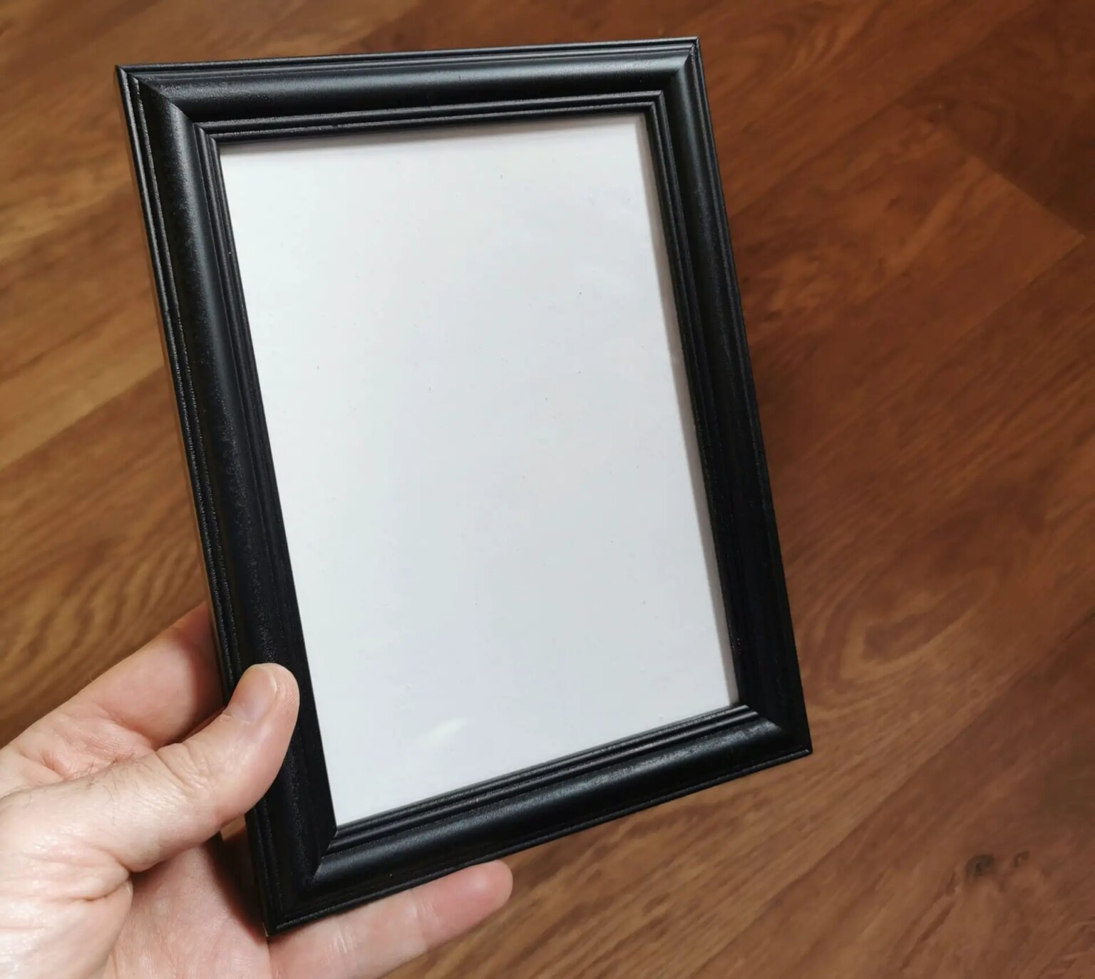 Low Cost DIY Darkroom Masking Frame for Analogue Printing By Robert