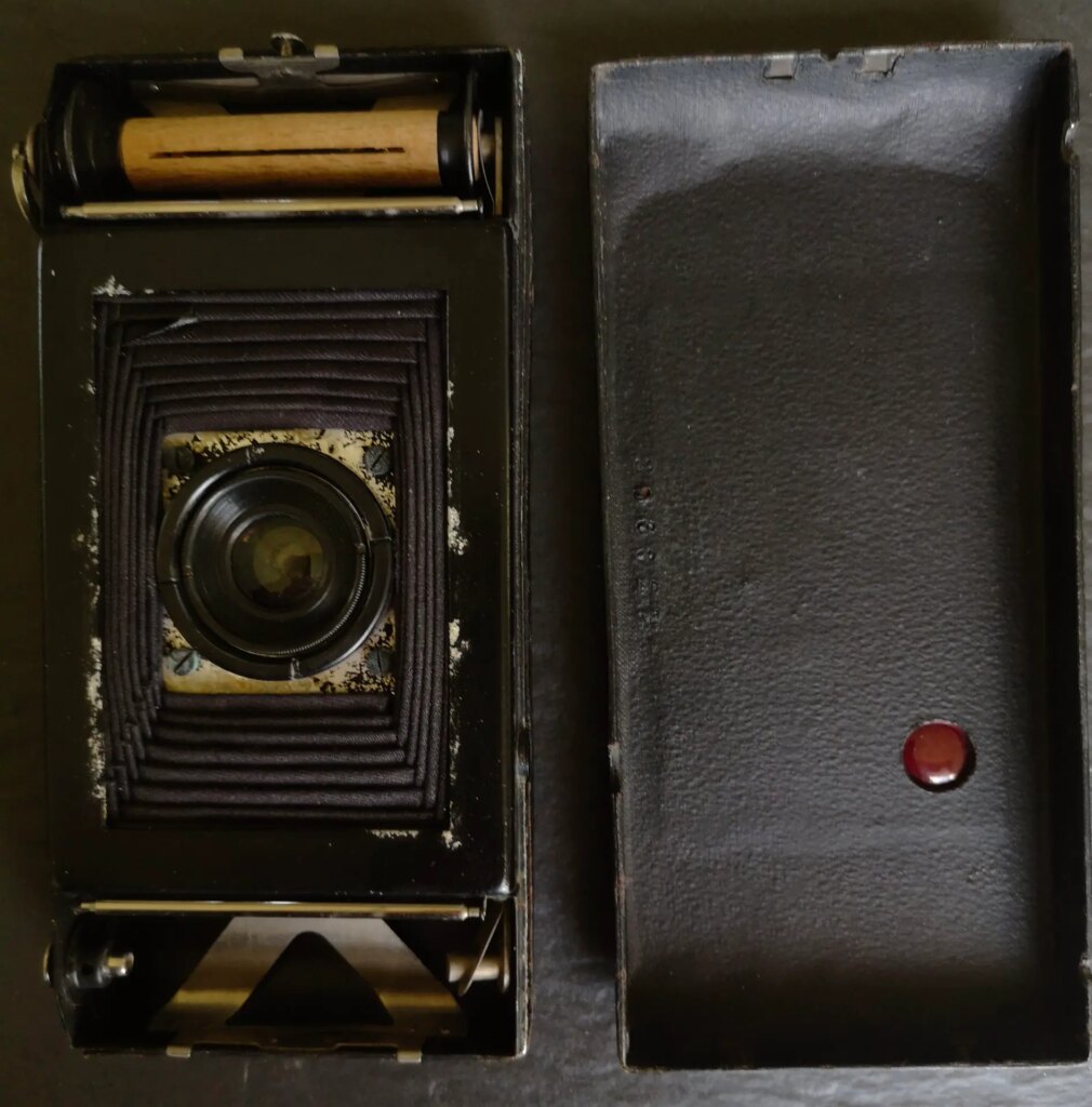 Goerz Tenax back removed