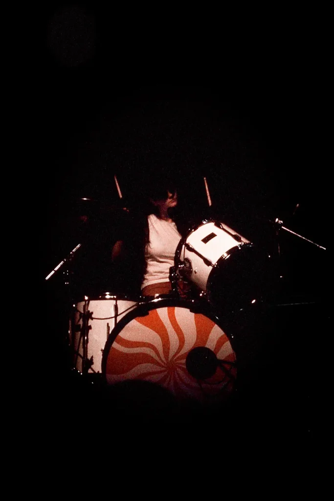 Meg White, Fillmore West, 2004, Rollei 35T