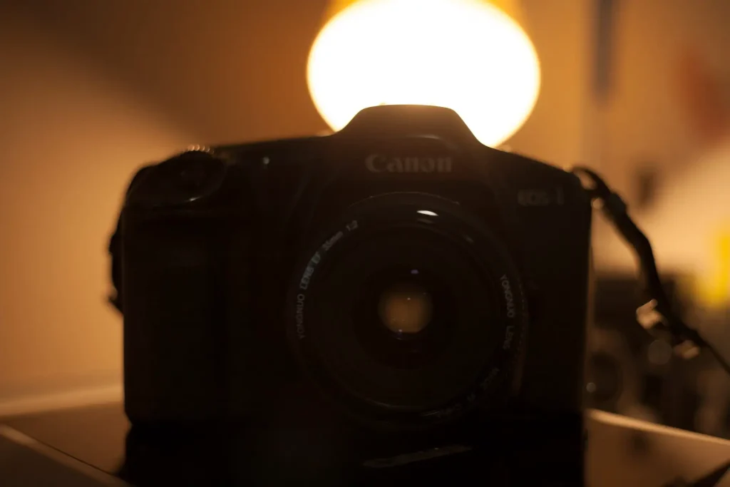 Canon EOS-1 front
