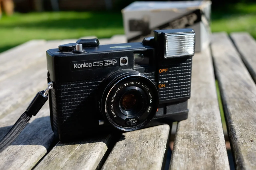 Konica C35 (4 of 5)