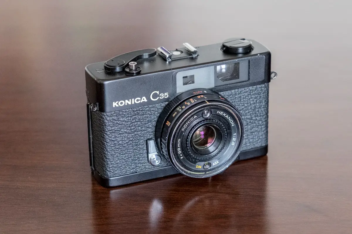 Konica C35