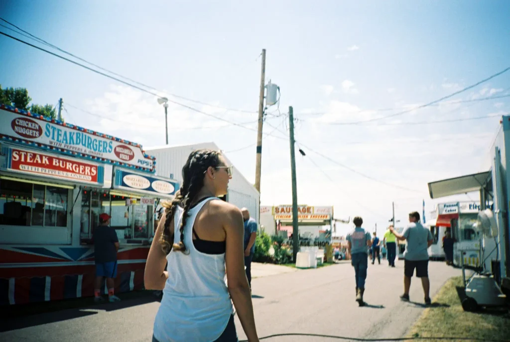 Minolta AF 35R QD photo of carnival in ohio