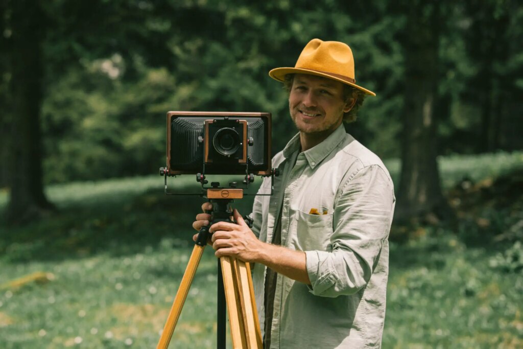 ONDU Founder Elvis with the Panoramikku in the field