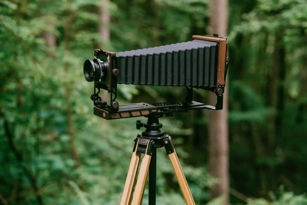 ONDU Eikan 4x5" large format camera in the field - Range extension