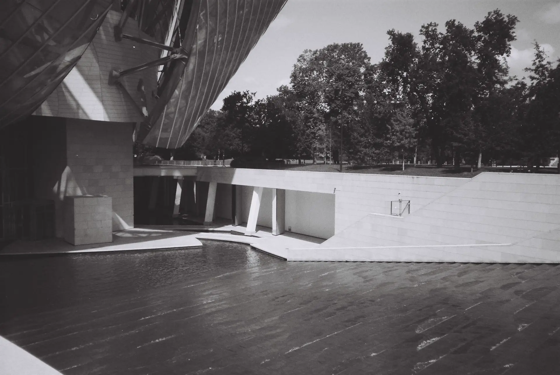 Water flow, outside the Louis Vuitton Fundation building, Paris - 06.2022