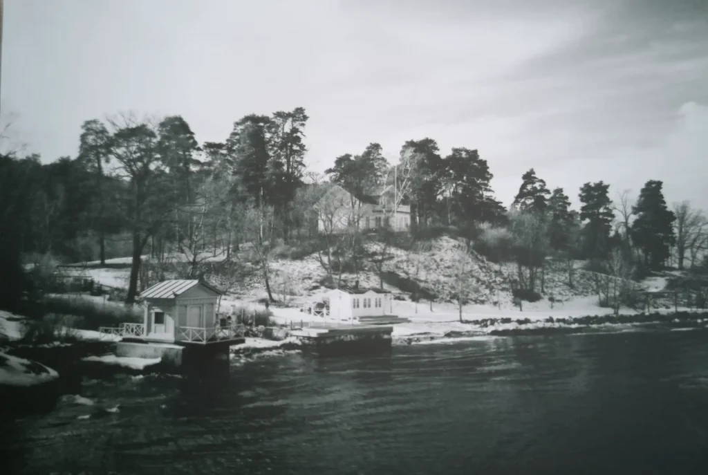 Island Cabins - Taken with a Minolta Hi-Matic G and Ilford XP-2 Film