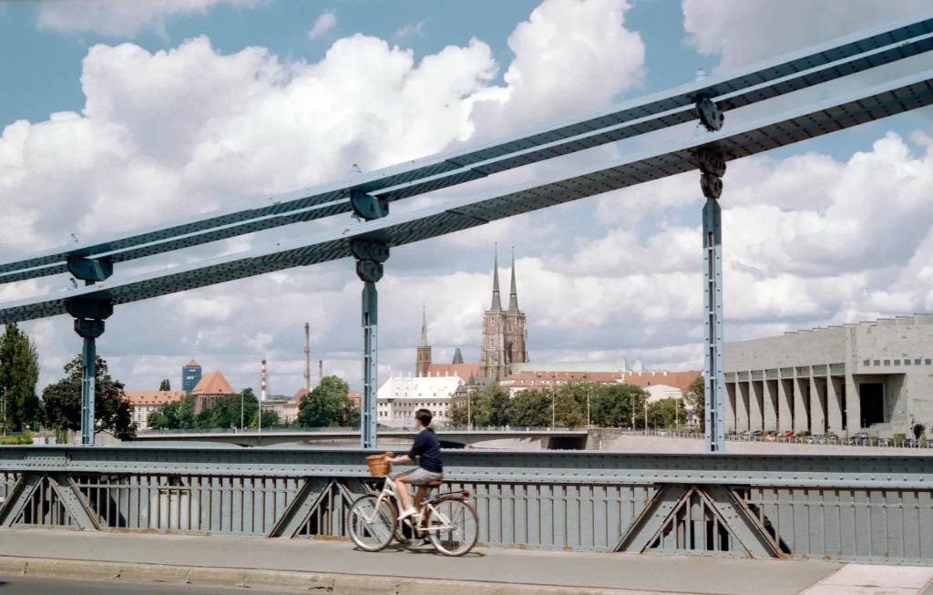 Passing over the Grundwald bridge.