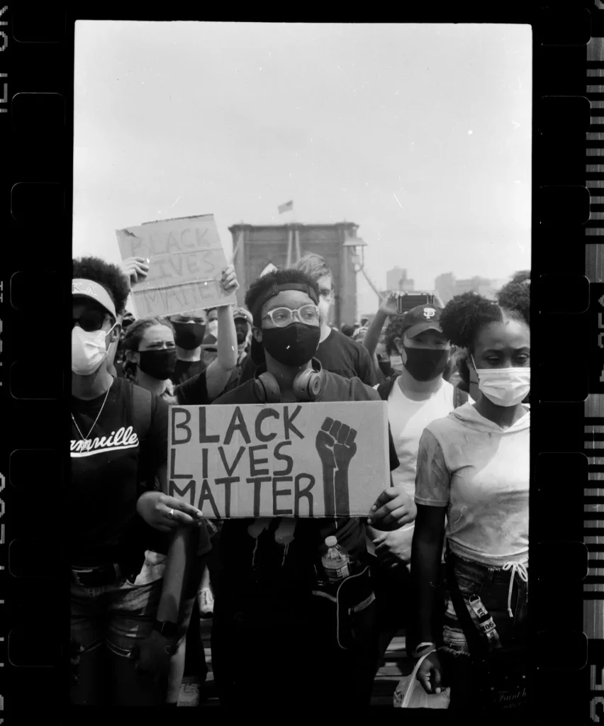 March across the Brooklyn Bridge