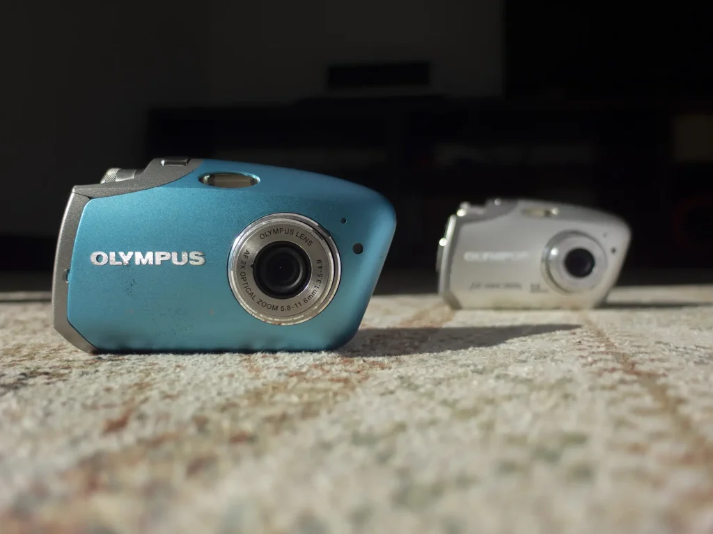 Olympus Mju-mini Digital blue and silver